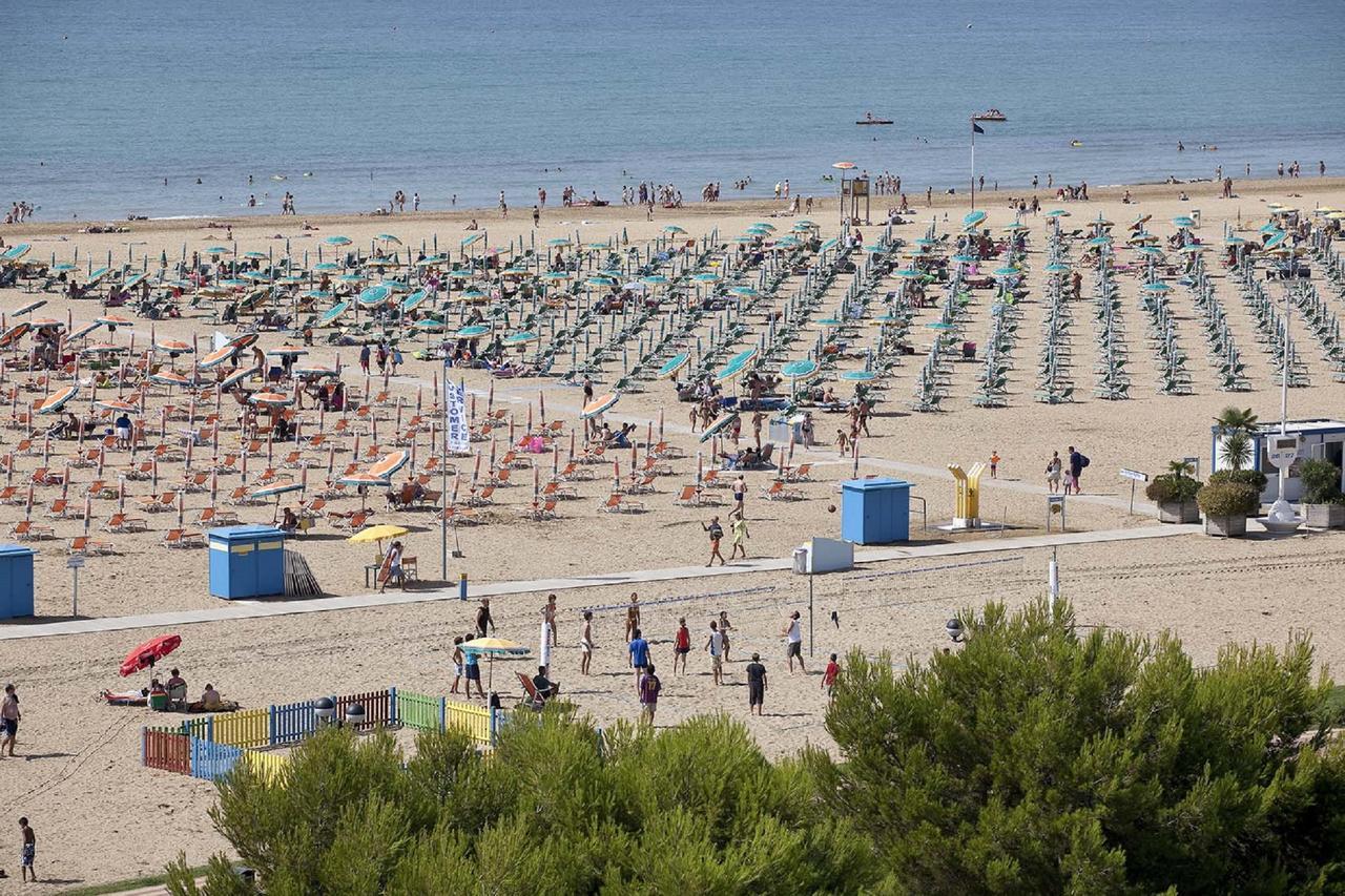 Bel Sole - Appartamenti Bibione Eksteriør bilde